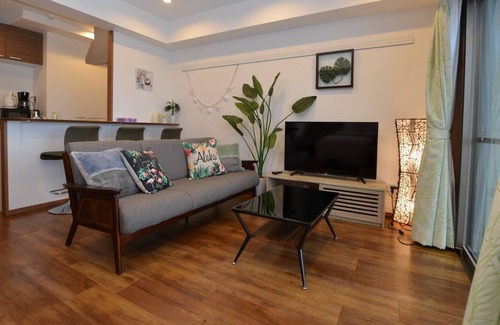 Motobu Apartment | TwoBedroom Apartment Ocean View Lower Floor / Kunigami-gun Okinawa
