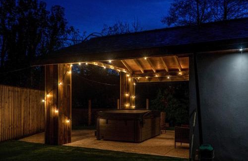 Ammanford House | Ty Afon Arch - Uk38515