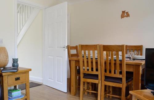 Ammanford House | Ty Cerrig