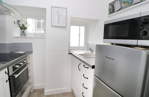 Llanberis Cottage | TY COED, pet friendly, character holiday cottage in Llanberis