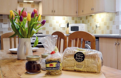 Arthog Cottage | Ty Hir Bwlch Gwyn Farm Equestrian Centre