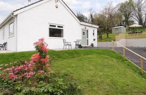 Mawr House | Ty Howton