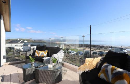 Criccieth House | Ty Mor