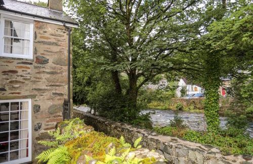 Beddgelert House | Ty Nain