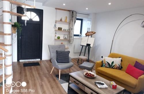 Lanrivoare House | Ty-Reviens