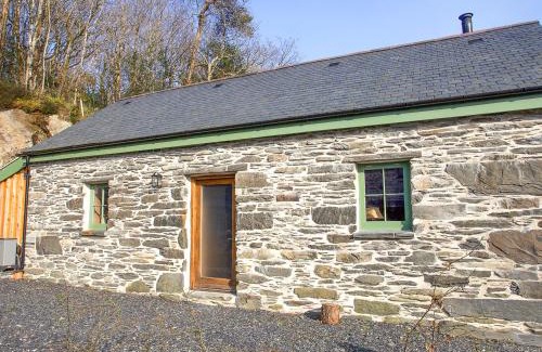 Penrhyndeudraeth House | Tyn Llwyn Cornel Eco Barn