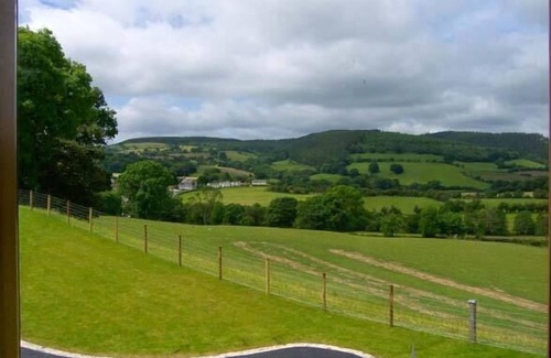 Ruthin Cottage | Tyn Y Celyn Canol