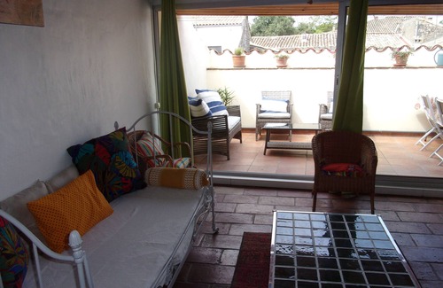 Bernis House | Typical air-conditioned apartment near the beach