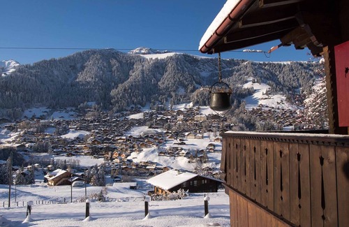Adelboden Apartment | Typical Bernese Oberland chalet with large garden and magnificent views.