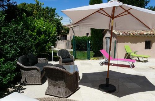Venelles Villa | typical provencal mas with pool, a little corner of paradise with view of sainte victoire, close to aix en provence, sleeps 10.