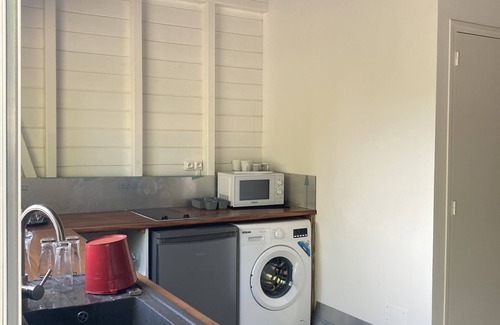 Case-Pilote House | Typical townhouse by the sea!