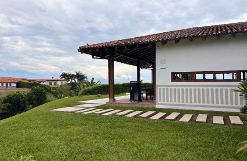 Armenia House | U-GO Casa Toledo Quindío