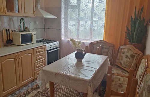 Kamennomostskiy House | U Nasti Guesthouse