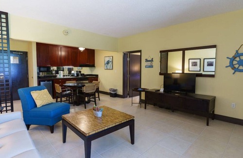 Ruskin Apartment | U402 Shore Thing - WATERVIEW BALCONY, LARGE FLOORPLAN, LITTLE HARBOR RESORT