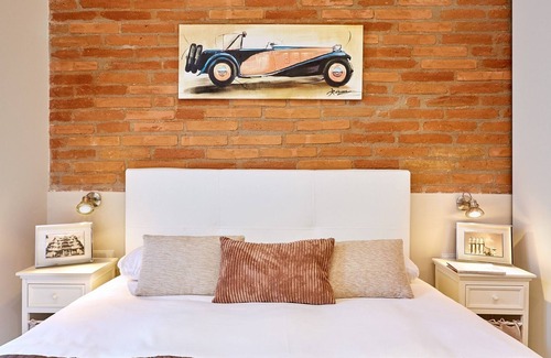 El Parc i la Llacuna del Poblenou Apartment | UD Apartments - Marina Vintage with balcony (3BR)
