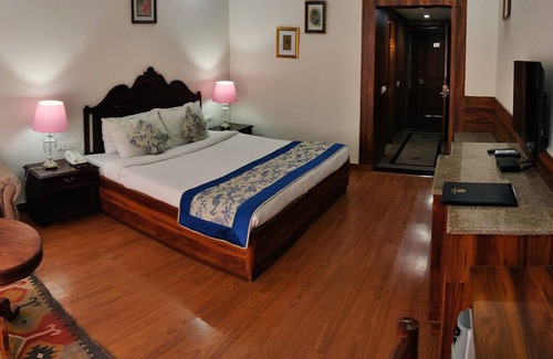 Bharatpur Hotel | Udai Vilas Palace