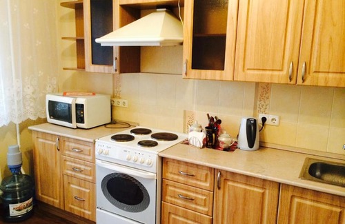 Tolyatti Apartment | Uiutnaia odnokomnatnaia kvartira v novom kirpichnom dome na ogorozhennoi territorii, s parkovkoi dlia avtomobilia