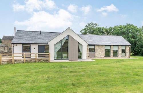 Carnforth House | Uk34190 - Gowan View
