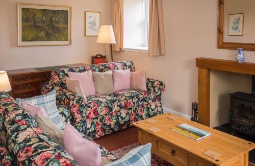 Hawick House | Uk35716 - North Cottage