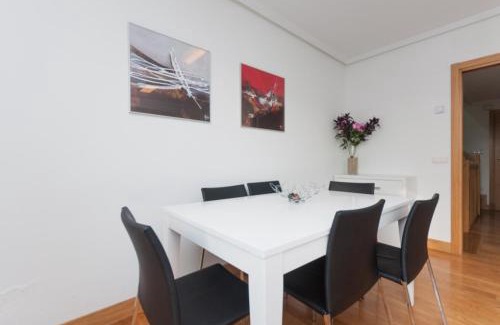 Gros Apartment | Ulia C - Local Rentss