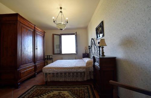 San Gimignano Apartment | Uliveta