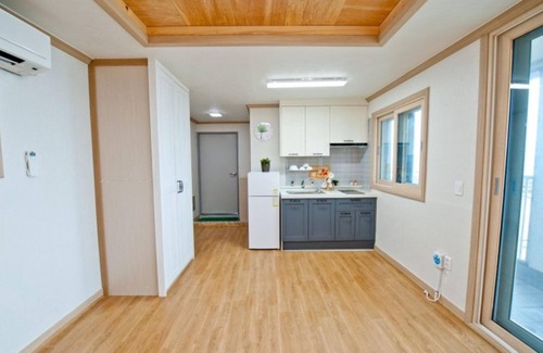 Uljin House | Uljin Saeparanggil Pension