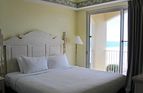Bostroms Resort | Ultimate Adventure in Florida! Four Amazing Units, Pool, Shop at Volusia Mall