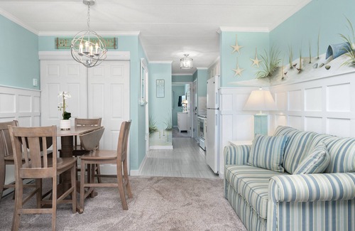 Midtown Ocean City Condo | Ultimate Beach Front Condo - Linens included & completely updated!