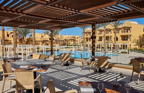 El Quseir Resort | Ultimate Escape in Coraya Bay| 4 Family Rooms, Beachfront, Spa & Recreation