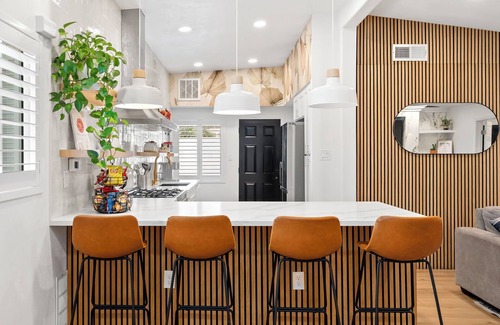 Southwest Anaheim Other | Ultimate Family Retreat - Pool3 Mi to Disney