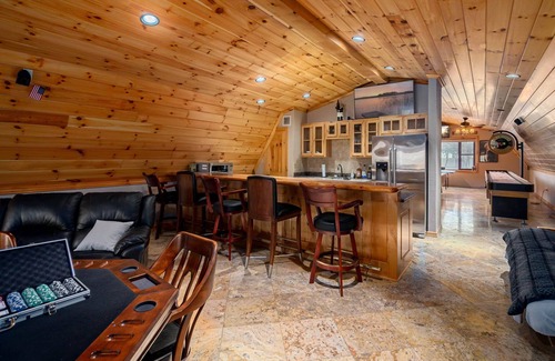 Kingston House | Ultimate Gamerm + Internet + Near Marina at Lake Texoma
