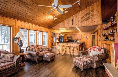 Bessemer House | Ultimate Luxury with Stunning Views-Trailside Home On Powderhorn Mtn With Hot Tub & Sauna
