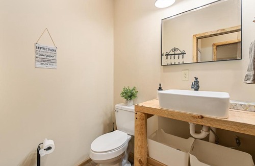 Duck Creek Village House | Ultimate Mtn Retreat - Game room-Fire Pits-Views-Bunk Room