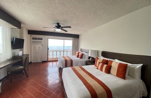 South Shore Hotel Area Hotel | Ultimate Seaside Retreat with Scenic Ocean Views, 2 Units | Outdoor Pools