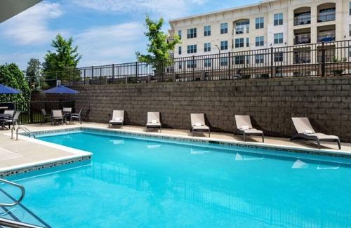 Charlotte House | Ultimate Urban Escape for a Couple's Holiday!