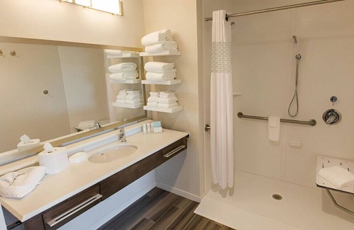 Charlotte House | Ultimate Urban Escape for a Couple's Holiday!