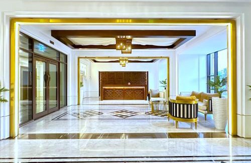 Umm Suqeim 3 Apartment | Ultra Luxury Flat with Amazing Pool Near to Burj