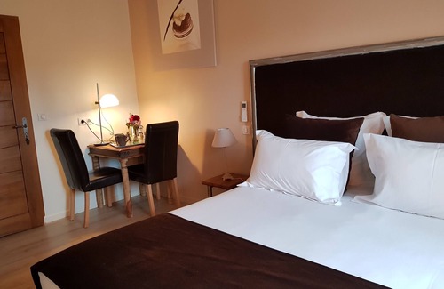 Vacquieres Other | Ultra relaxing our guest houses "cottages" Le Mas de France