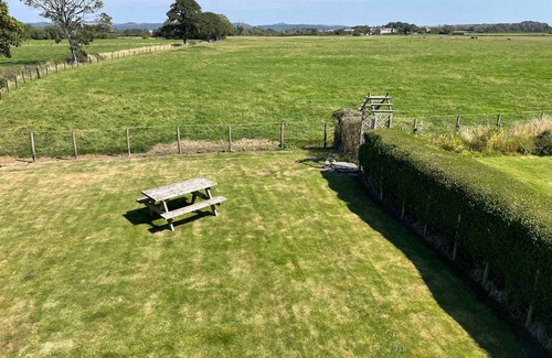 Newland Near Ulverston House | Ulverstons little gem - Sleeps 2 - Free Parking