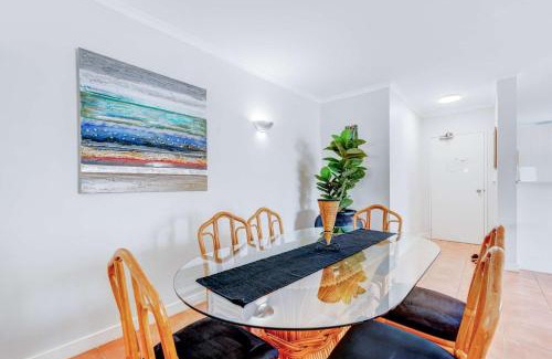 Wongaling Beach Apartment | Ulysses 1 - 1 Bedroom Spacious Ocean Views