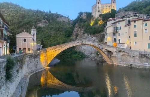 Dolceacqua House | Un Altra Vita- Authentic Italian getaway
