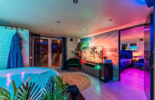 Herrlisheim Apartment | Un metre sous Terre & Mer SPA - Wellness - Loveroom