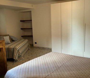 Barolo Apartment | UN PASSO DAL CASTELLO