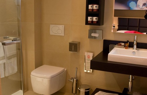 Foligno Hotel | UNAHOTELS Villa dei Platani Foligno