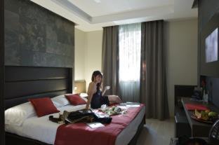 Foligno Hotel | UNAHOTELS Villa dei Platani Foligno