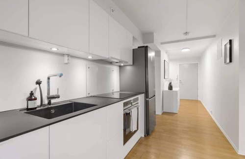 Gronland Apartment | Unbeatable Location - Priv Rooftop - Self Check-in