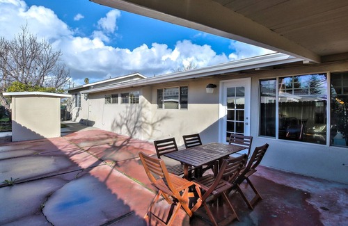 Sunnyvale House | Unbelievable Sunnyvale 5BR w/Backyard & Patio, nr Tech, by Blueground