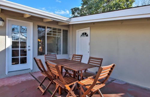 Sunnyvale House | Unbelievable Sunnyvale 5BR w/Backyard & Patio, nr Tech, by Blueground