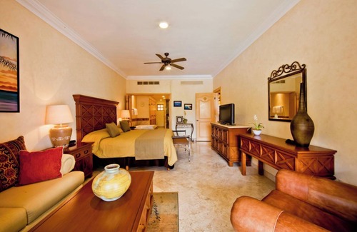 Flamingos Resort | Unbelievable VIEWS! BradAndJoeyRentals at Villa La Estancia