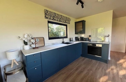 Shincliffe Cabin | Unbox at Poplar Tree: Poplar (1)